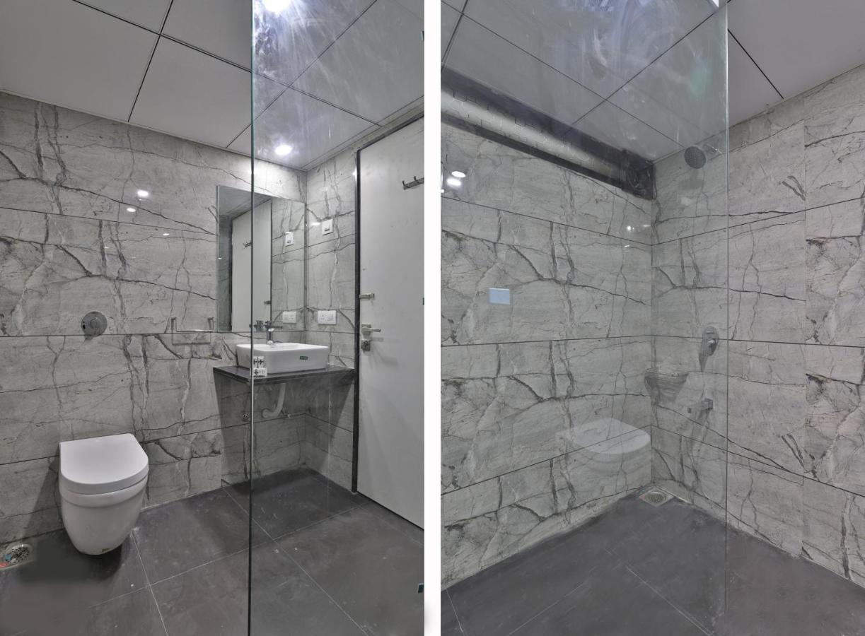 Hotel Privya Rooms And Banquet สุรัต ภายนอก รูปภาพ